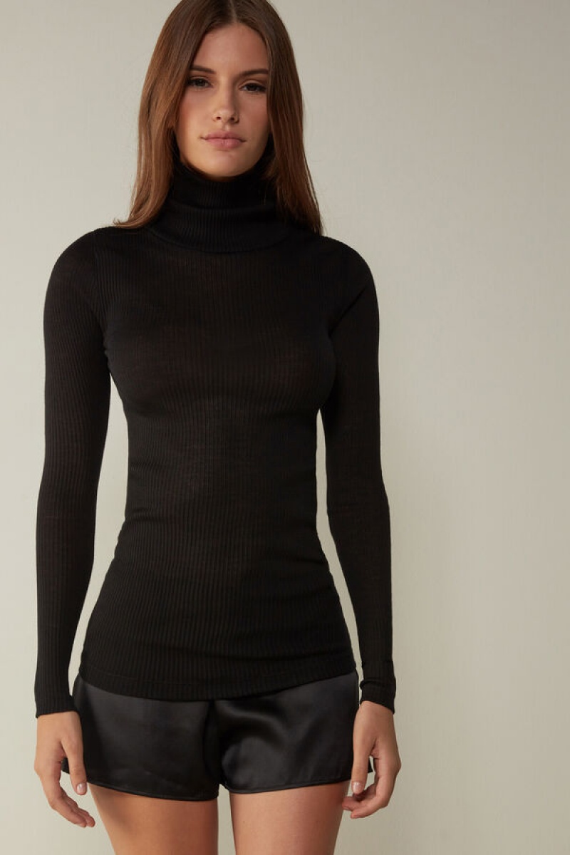 Intimissimi Long-sleeve High-Neck Tubular Top in Wol and Silk Zwart | DNLVO77673